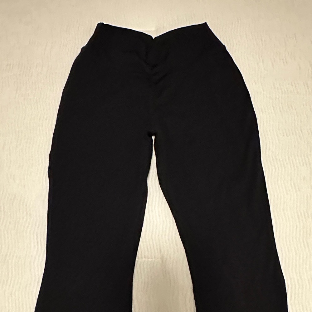 Women’s black flare leggings